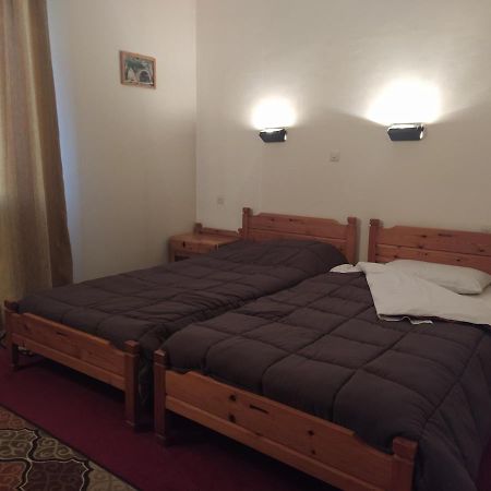 Apollon Inn 아라초바 외부 사진